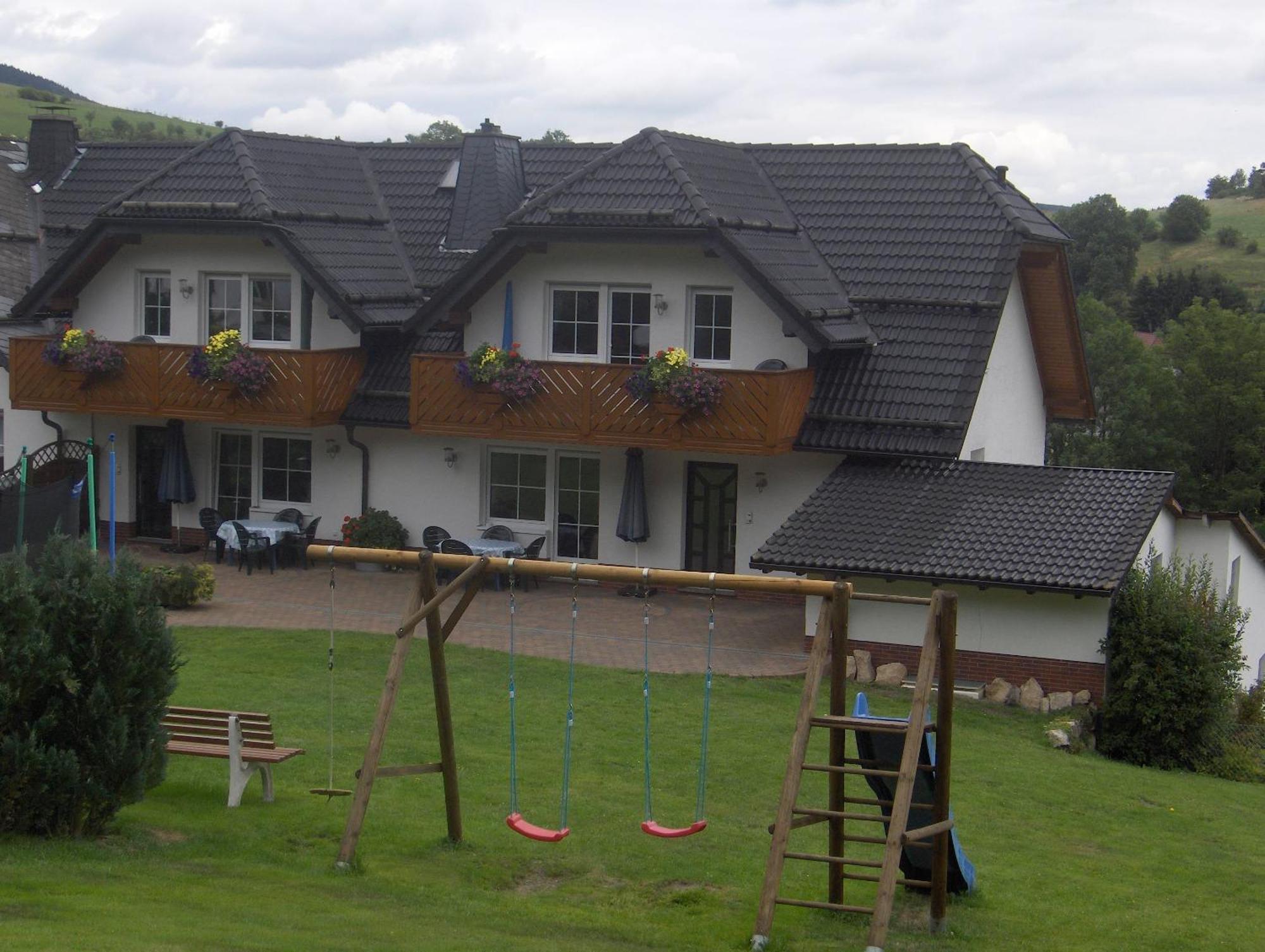 Schweizes Ferienhof เมเดบาค ภายนอก รูปภาพ